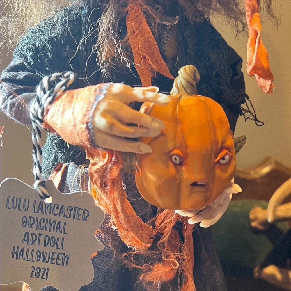 ๐ She is LOVELY & RARE Original 2021 Lulu Lancaster UMBRA the Wickety Witch! ๐ - Picture 3 of 16